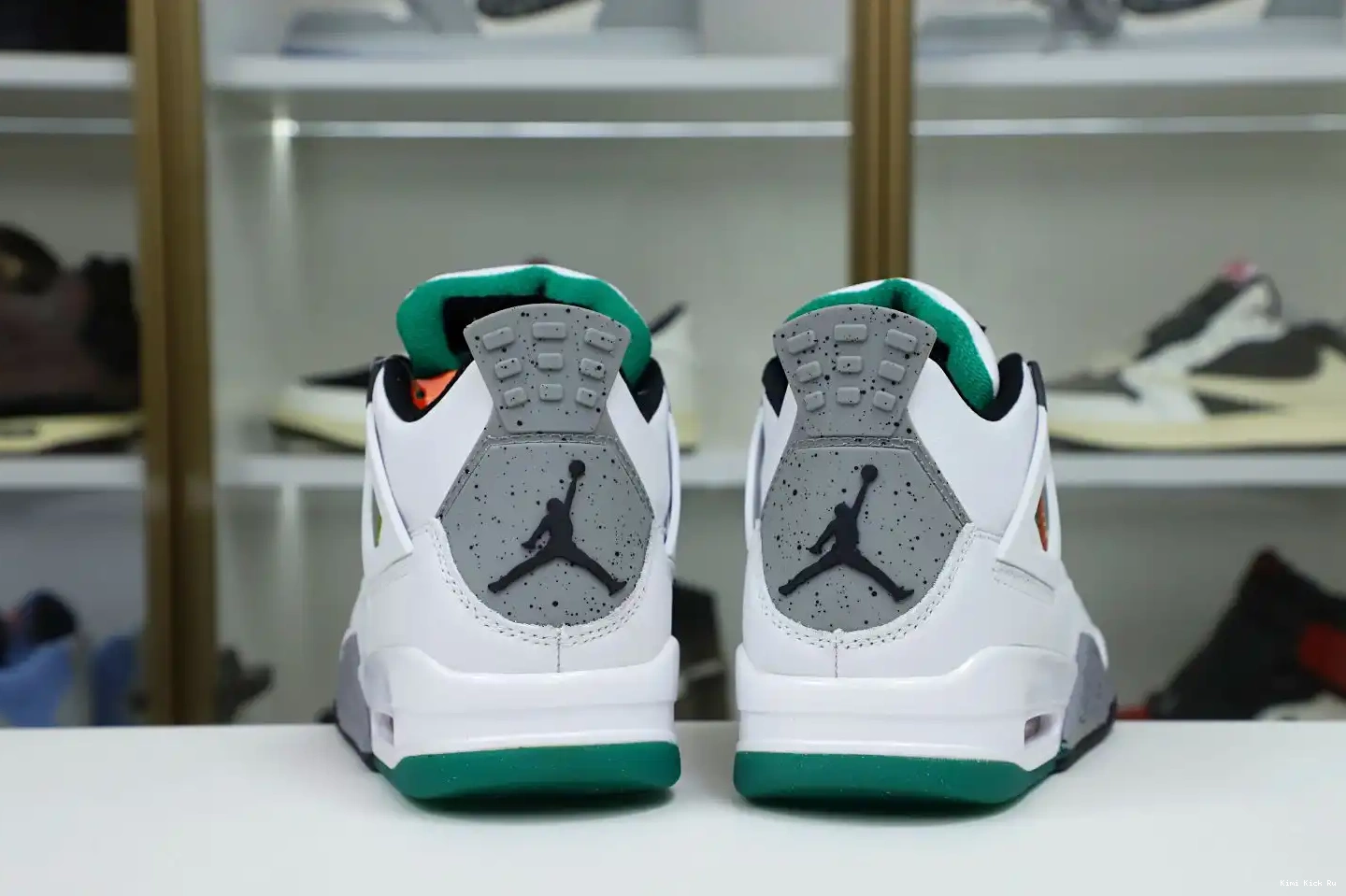 JORDAN 4 WMNS Kimikick AIR RETRO 'RAST 0811